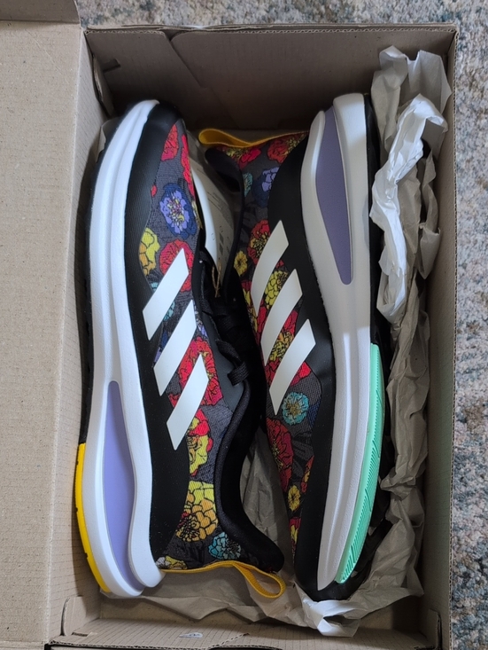 adidas Shoes - NWT Adidas FortaRun K Floral Print Sneakers Size 7Y (US Women’s 7.5) GZ6007​